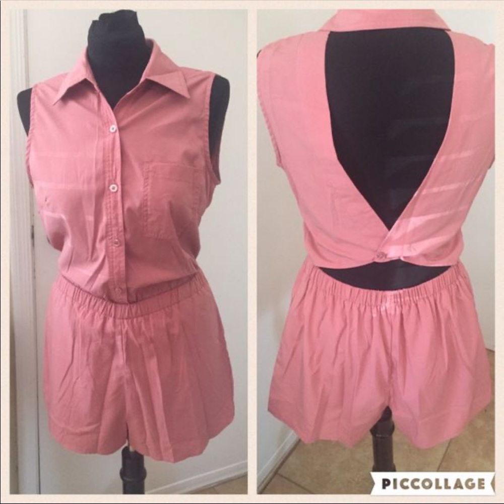 🌟3/$20🌟SALE ONLY ON MARKED ITEMS Pink romper